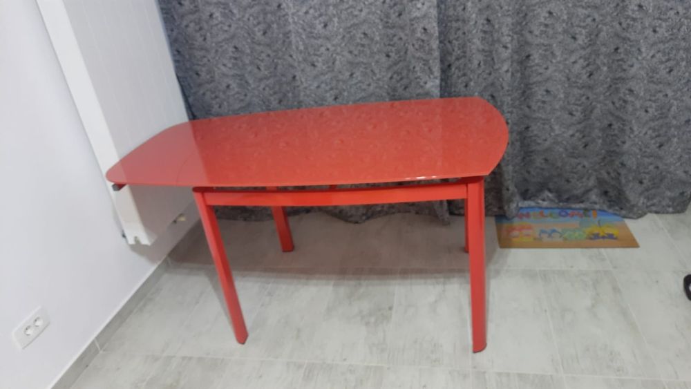 Masa sticla securizata-extensibila 180 cm×60 cm , picioare metalice