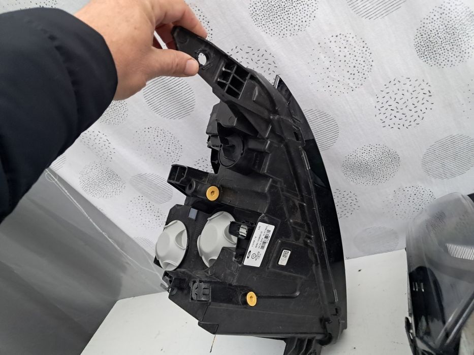 Фар Ford Transit Curier 2024г