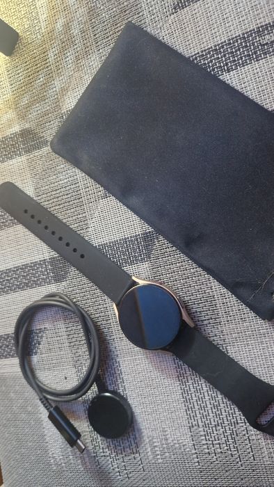 Samsung Galaxy Watch5 40mm (SM-R900).