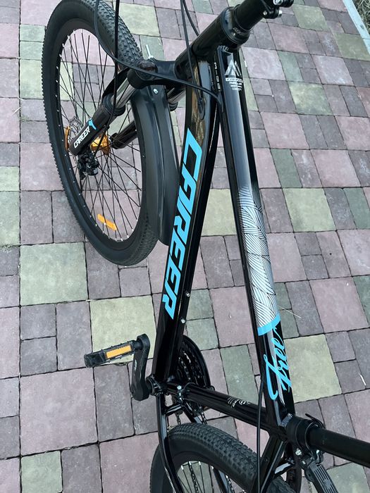 Спортивный велосипед Career