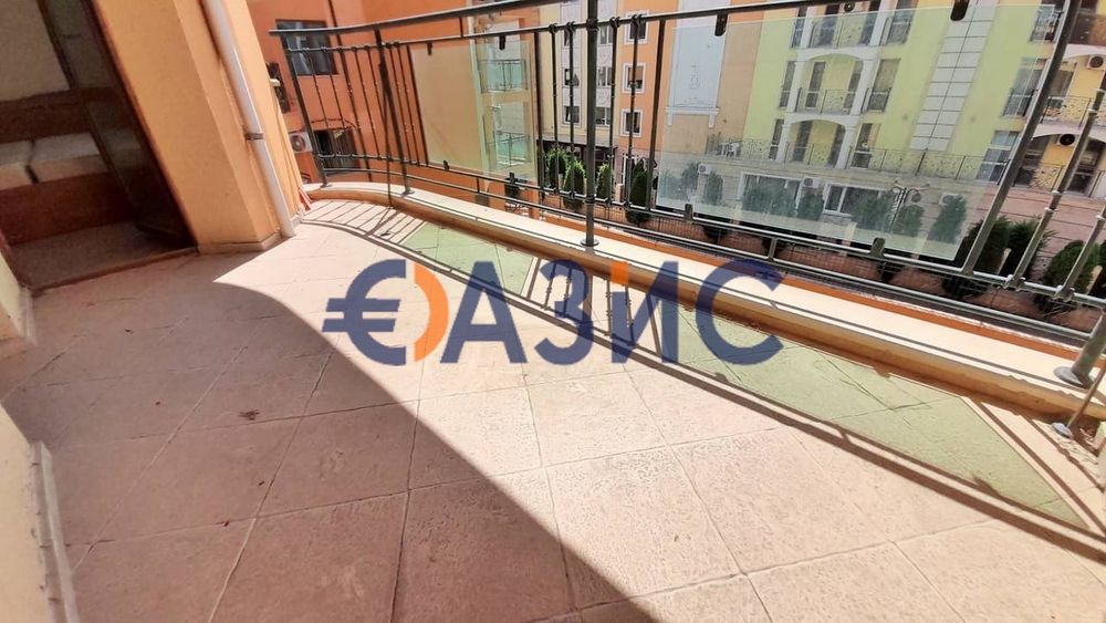 Продава се Тристаен апартамент в к.к. Слънчев бряг - 90 кв.м за 823 €/кв.м - Снимка #6