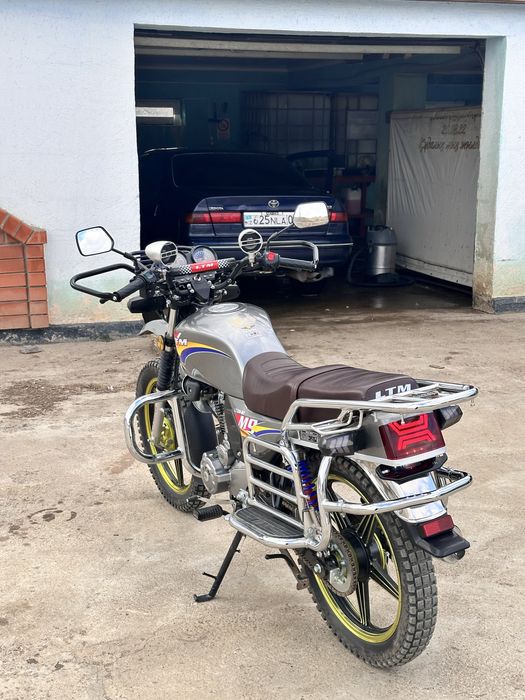 Продам мотоцикл LTM m9 200куб