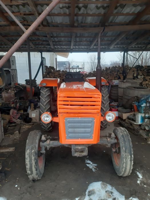CITITI DESCRIEREA. Tractor Utb 445 De Vanzare