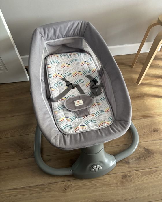 Продам Шезлонг Укачивающий