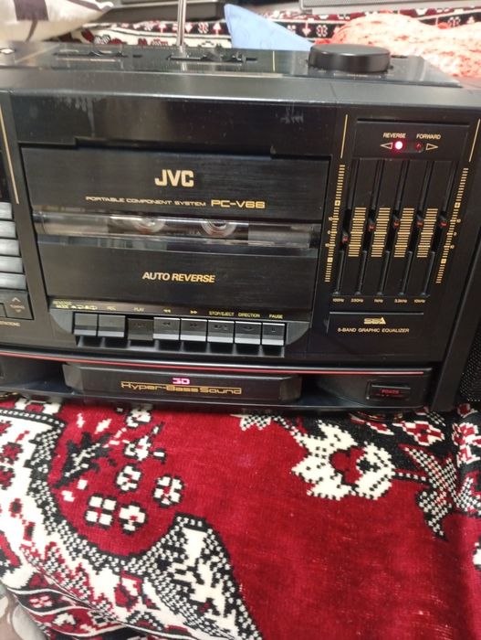 Radio caset autorers JVC PC V-66
