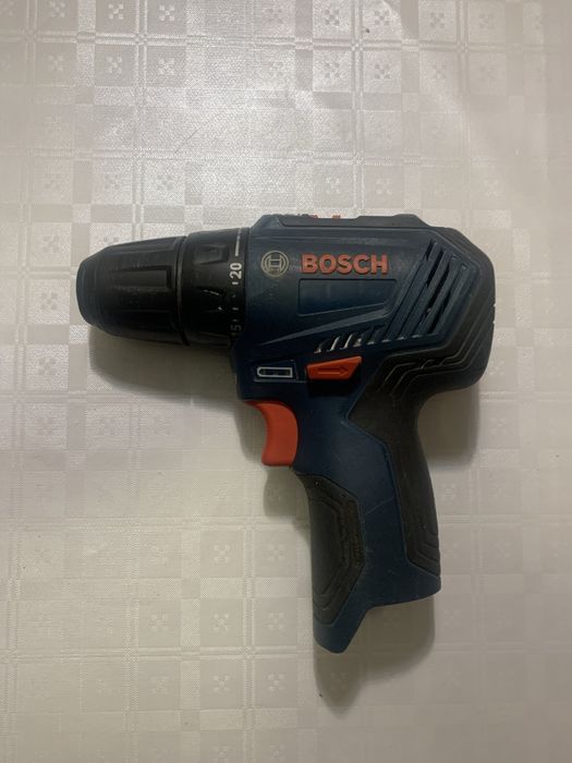 Bosch GSR 12v 30 . Bormasina Brushless Bosch. Bosch 12v 30 fara perii