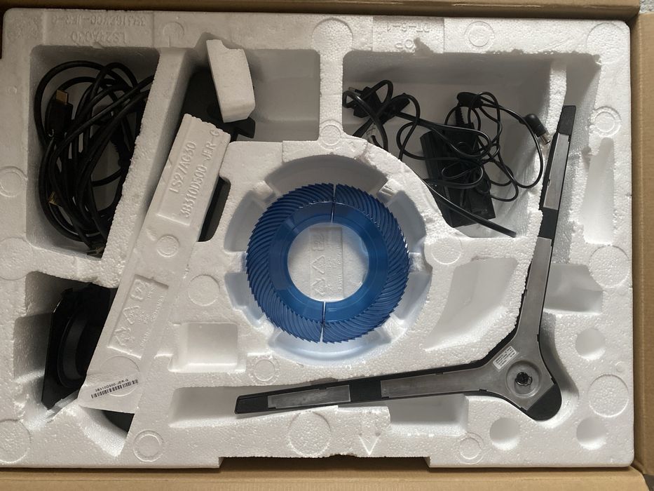 Монитор игровой Samsung