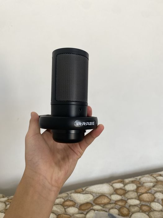 Игровой компьютерный микрофон