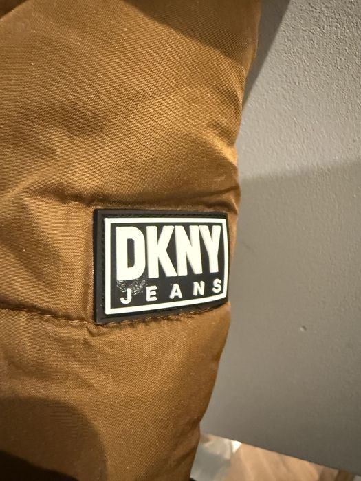 Ескимос DKNY 6/9 месеца