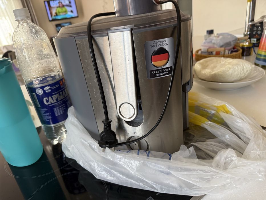 Продам соковыжималку