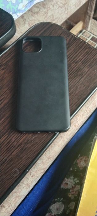 Чехлы на телефон Вико т10