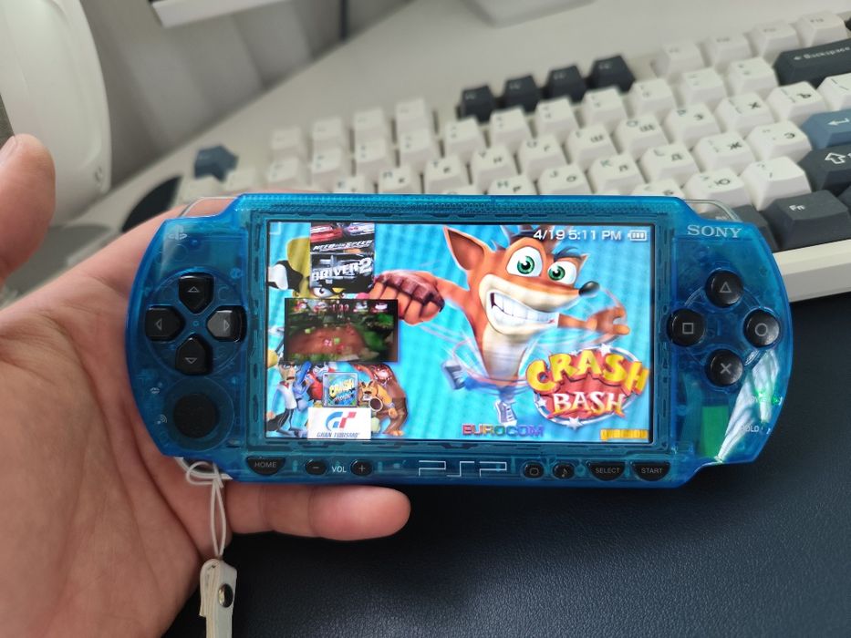 Psp 1000 модель полный комплект