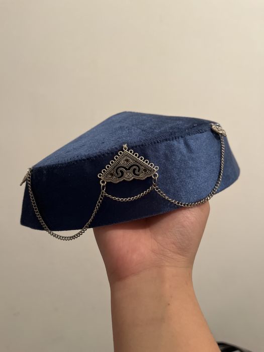 Қазқи желетка мен тақия