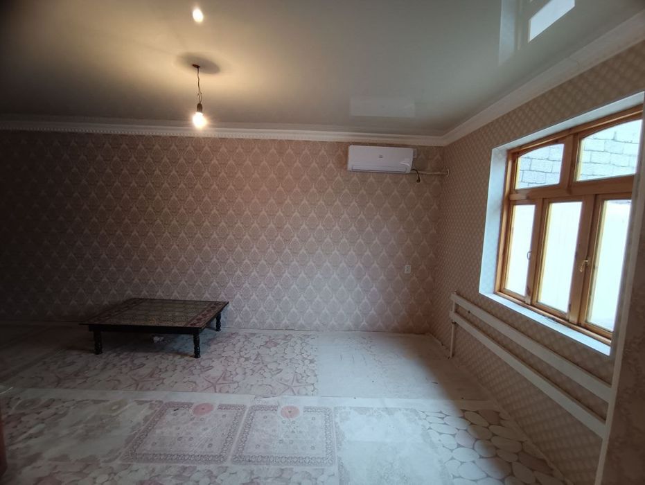 Учхозда 3.9 сотхли участка сотилади