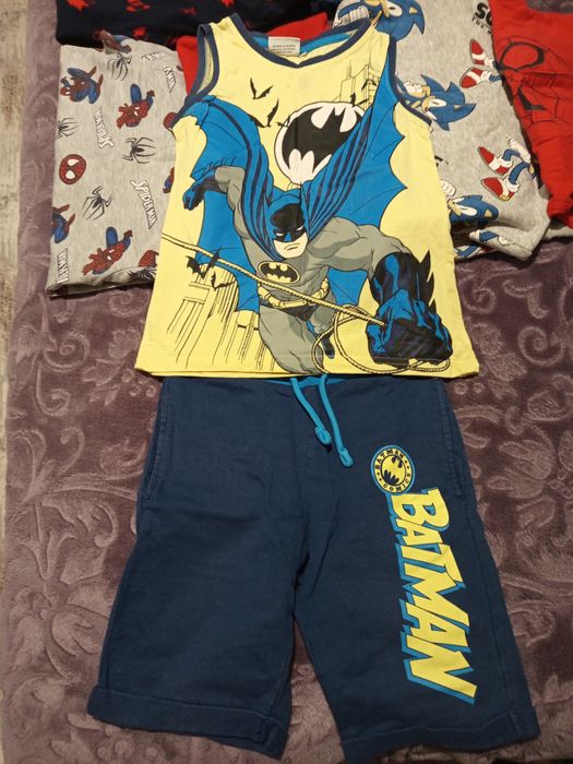 Дрехи за. Момчеее