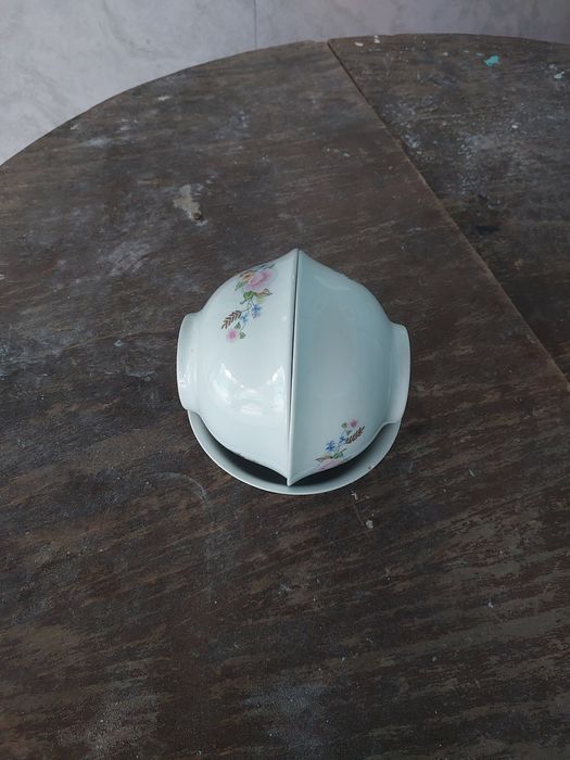 Продаётся посуда по 3,500 сум