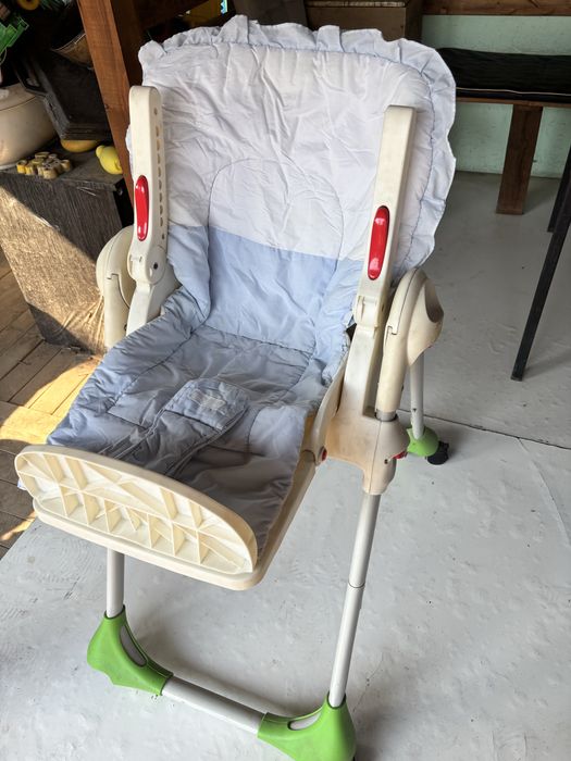 Детский стульчик Chicco