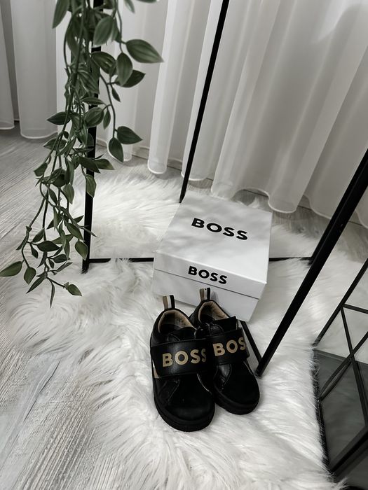 Маратонки BOSS!