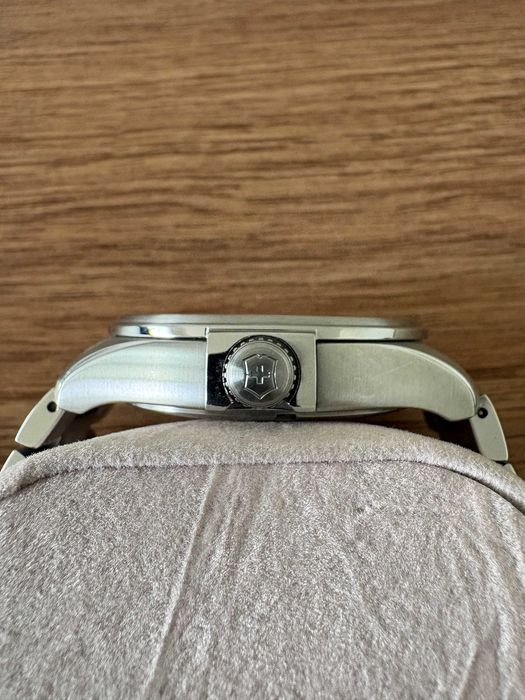 Victorinox Swiss Army Infantry