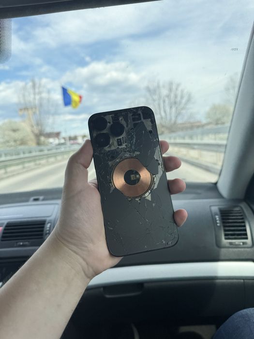 Iphone 14 Pro Max ( pentru piese )