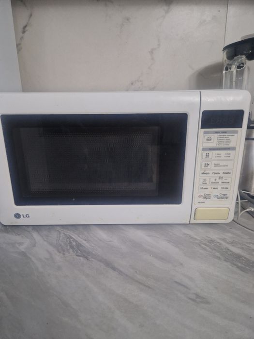 Микроволная печь LG