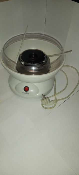 Прибор для приготовления сахарной ваты CFM 1080: 1 000 000 so’m