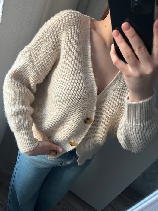 Продам женскую одежду