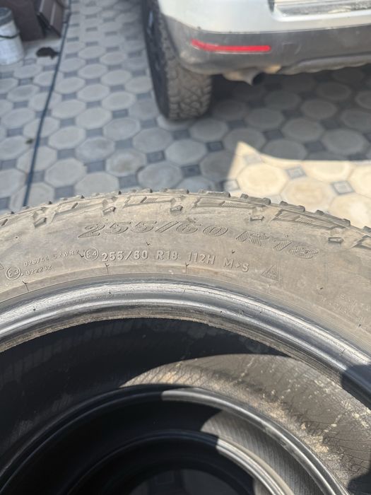 Продам шины 255/60/18