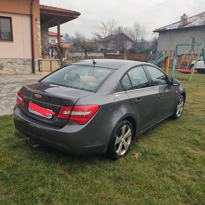 Cevrolet Cruze 1.8, 141 к.с., газ-бензин