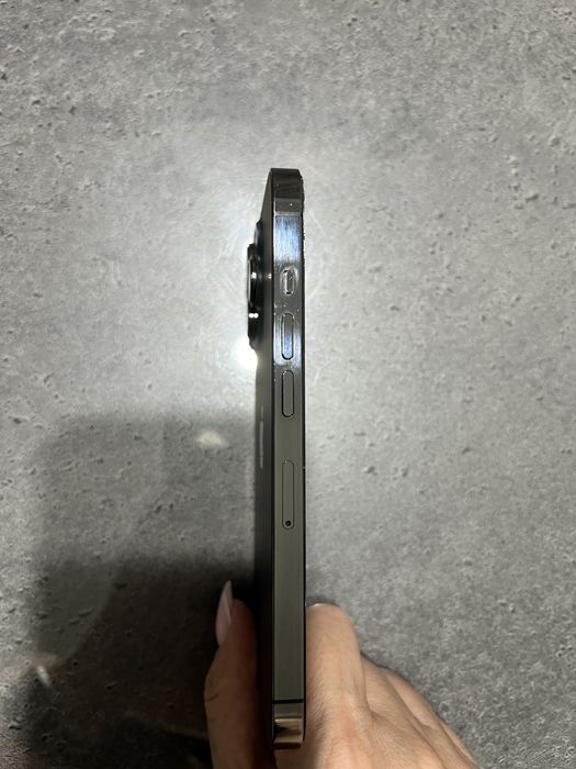 Продам айфон 13 про