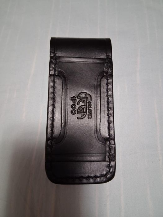 Кобур за пистолет Holster Vega 1P00 + пълнител