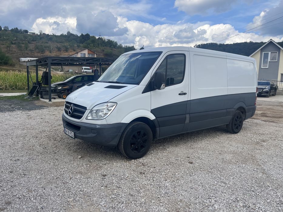Vand Mercedes Sprinter 210 CDI