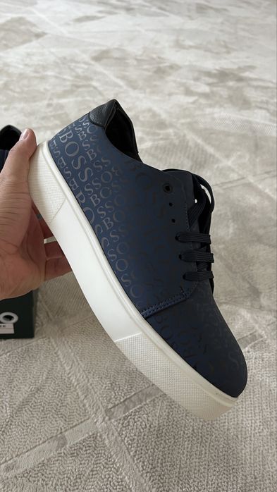 Продам обувь с мехом внутри