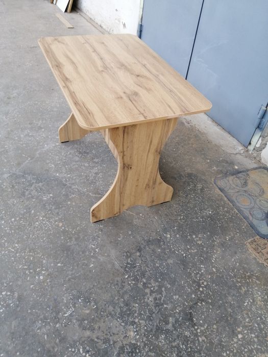 Продаются новые кухонные столы, табуретки. От 600 000 тыс сум.