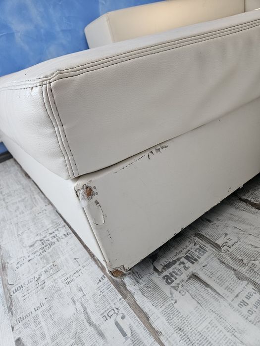 Coltar extensibil cu lada