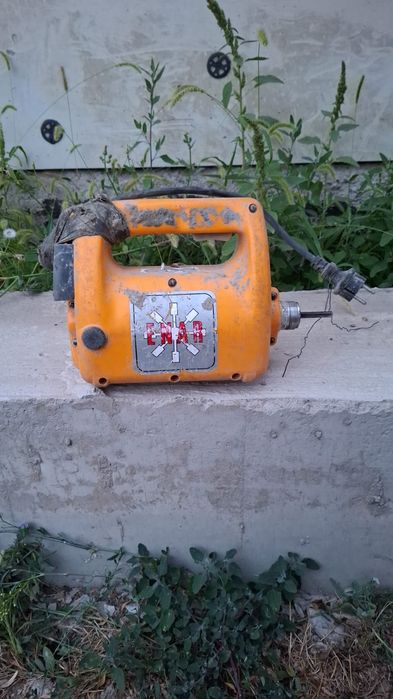 Продам выбратор почти новыи