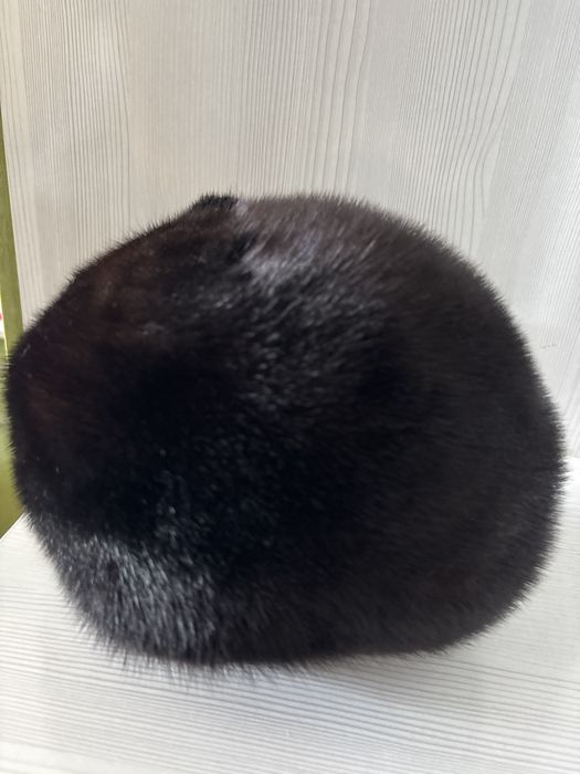 Норковая шапка..