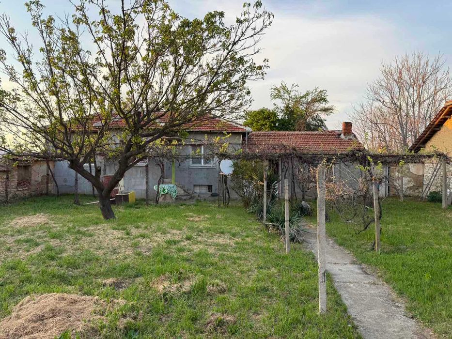 ОТ СОБСТВЕНИК - къща в село Братя Даскалови