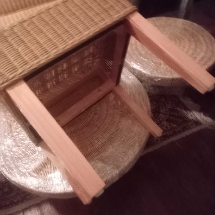 Продава истински ратанови мебели 100% внос чисто нови