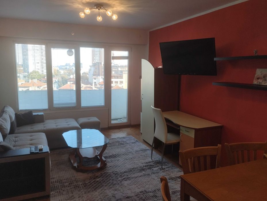 Дава се под наем Тристаен апартамент в Варна, Базар Левски - 75 кв.м за 525 € - Снимка #5