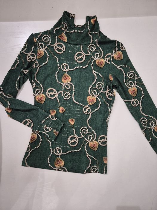 Alessa блузи / поло