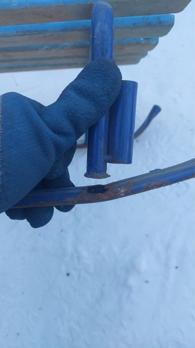 Отдаю санки в нормальном состоянии