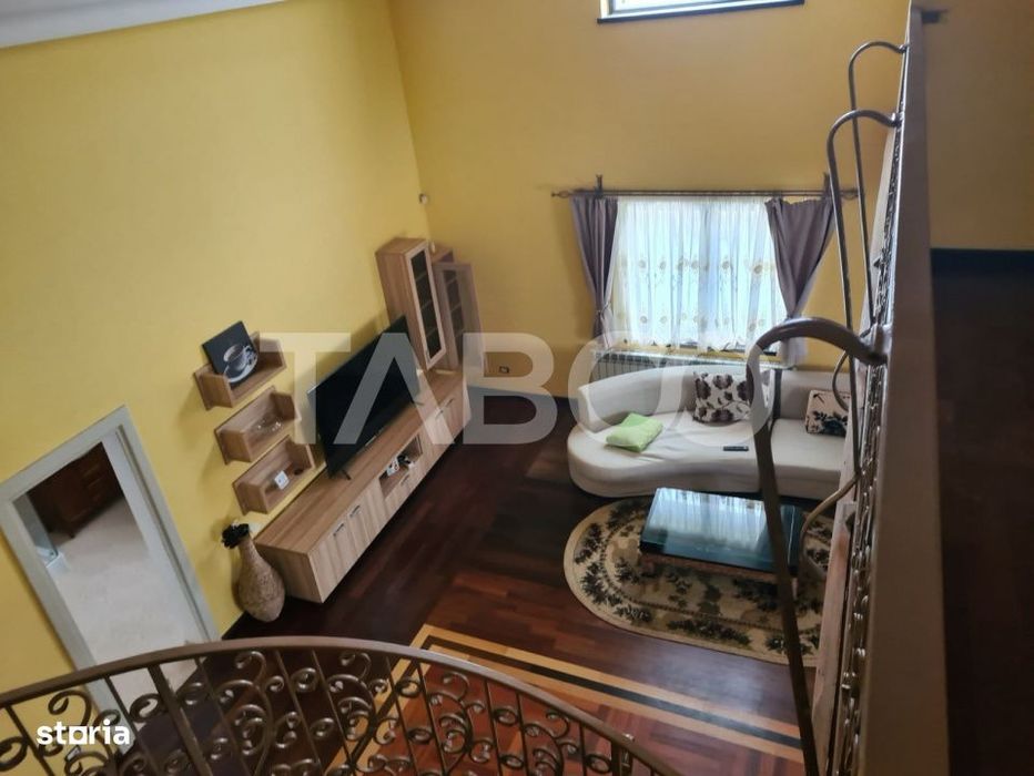 Casa la 5 minute de Fagaras Ultramoderna 300 mp utili la cheie