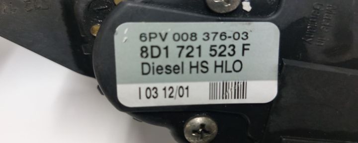 Pedala acceleratie 8d1721523f Volkswagen VW Passat B5 seria