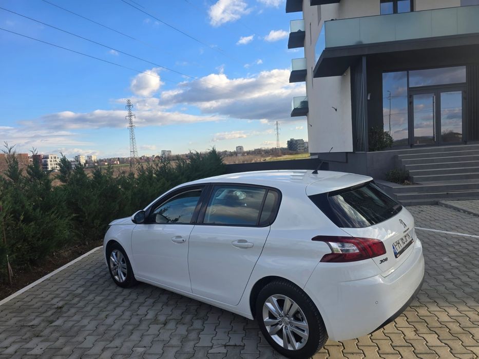 Vând Peugeot 308,1.6HDI,fab.2017,euro 6,105.000km,de nou in Romania.