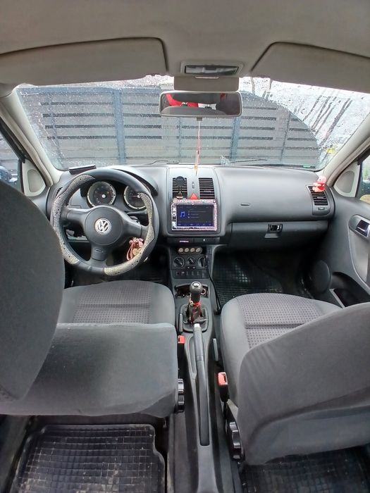 Vând masina 1. 4 Benzina sau schimb