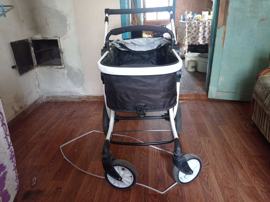Продам детскую коляску