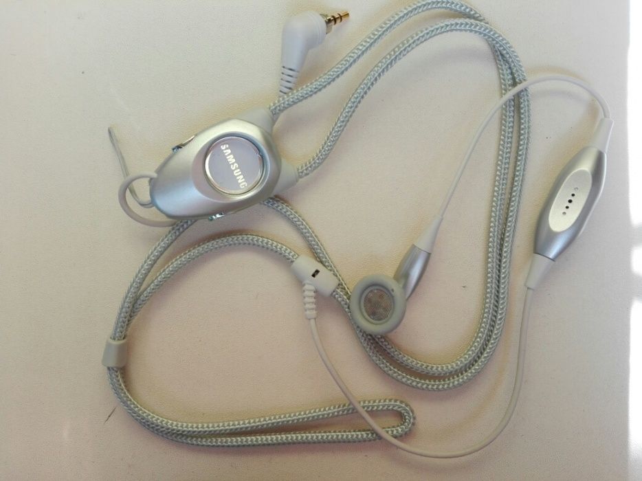 Наушник наушник новые