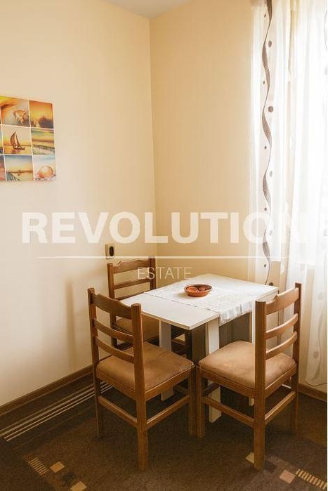 Дава се под наем Тристаен апартамент в Варна, Аспарухово - 76 кв.м за 400 € - Снимка #1