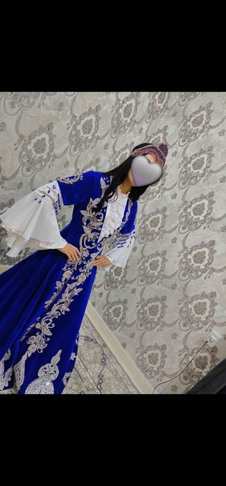 Kelin salomlari uchun chiroyli koʻylak